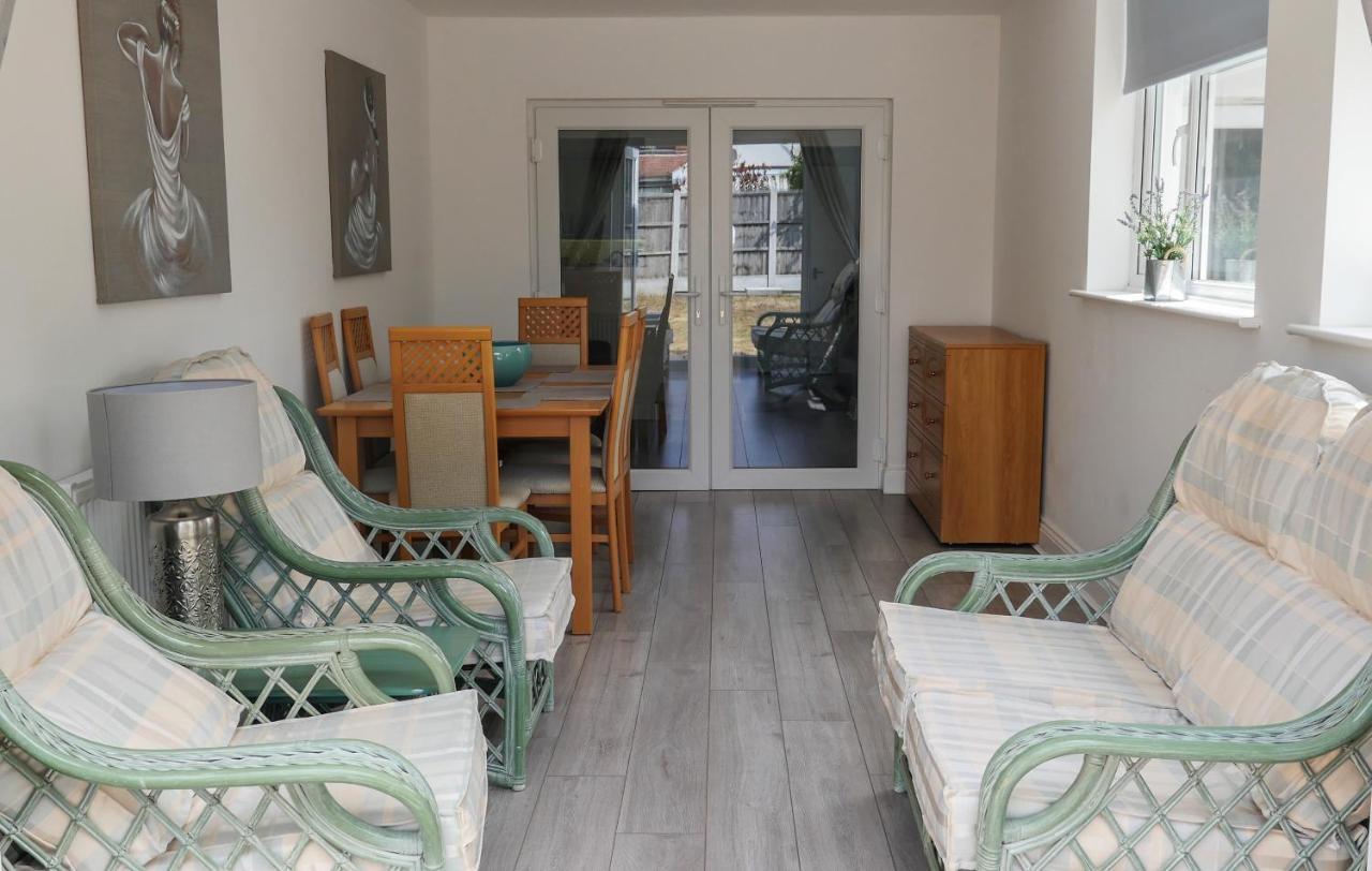 Airport Reach Holiday home *