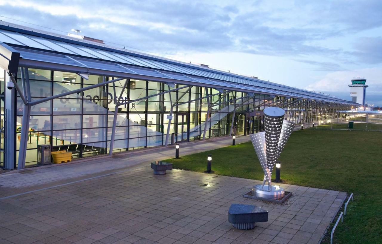 Airport Reach * Southend-on-Sea